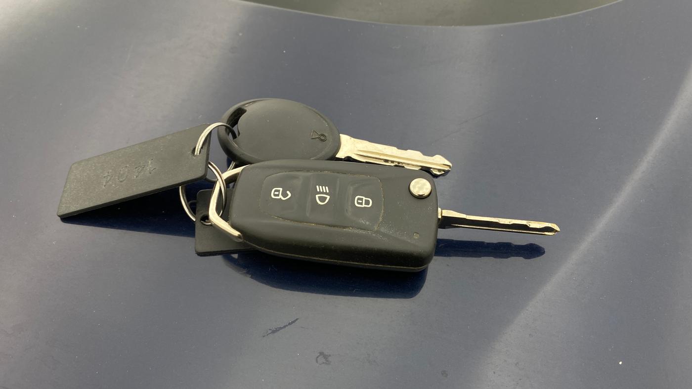 2019 Tata TIGOR XZ PLUS PETROL, Petrol, Manual, 84,111 km, Key Close Up