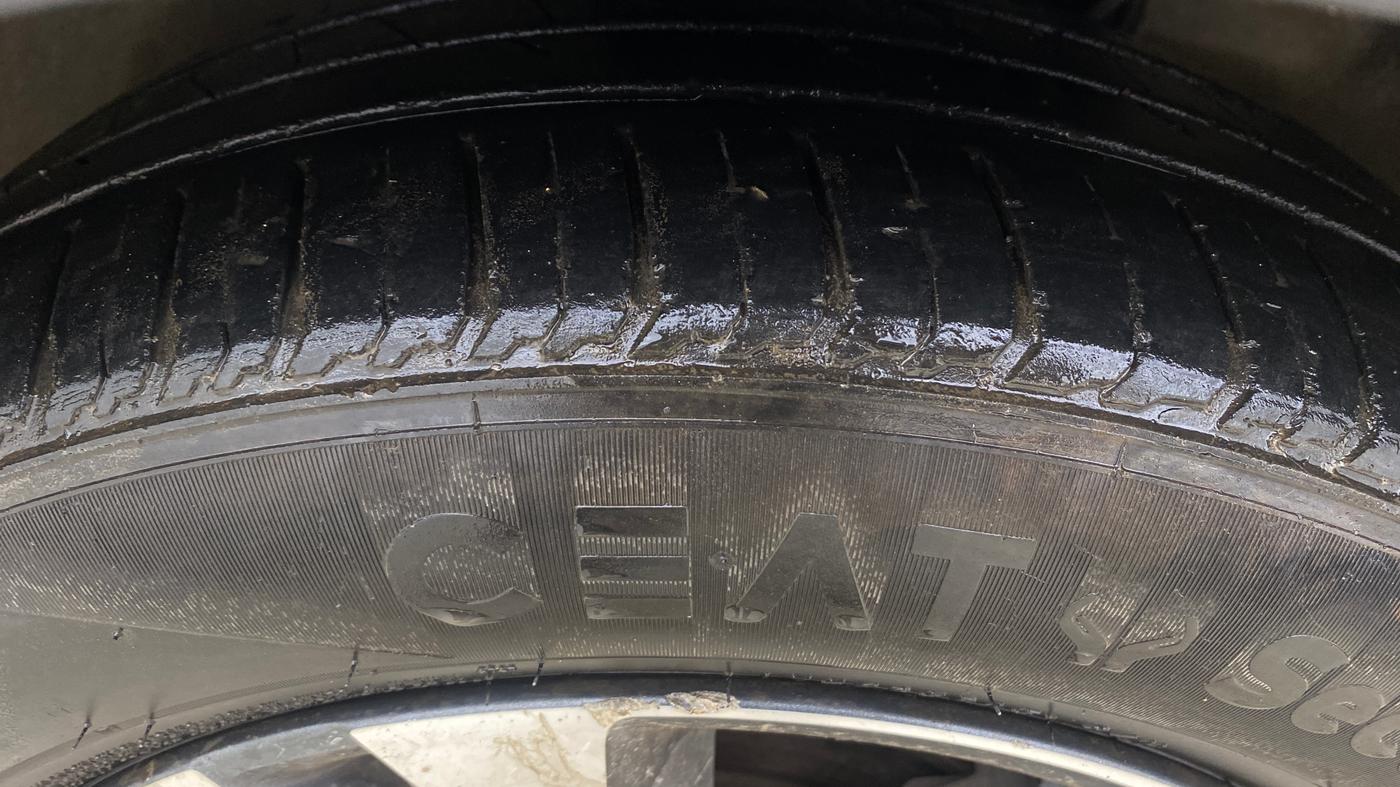 2019 Tata TIGOR XZ PLUS PETROL, Petrol, Manual, 84,111 km, Right Front Tyre Tread