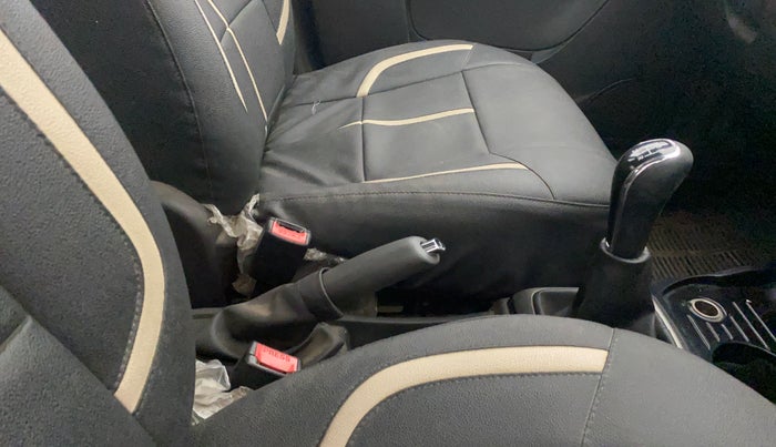 2016 Tata Zest XMS PETROL, Petrol, Manual, 61,659 km, Gear Lever