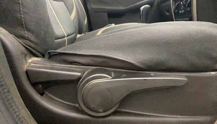 2016 Tata Zest XMS PETROL, Petrol, Manual, 61,659 km, Driver Side Adjustment Panel