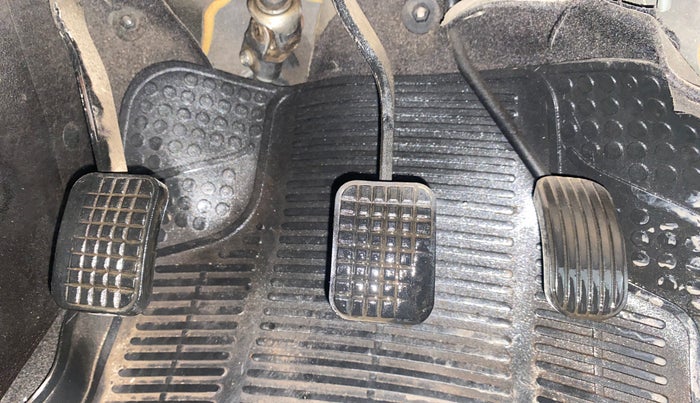 2016 Tata Zest XMS PETROL, Petrol, Manual, 61,659 km, Pedals