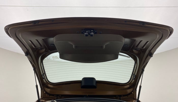 2019 Renault Duster RXS 85 PS, Diesel, Manual, 29,101 km, Boot Door Open