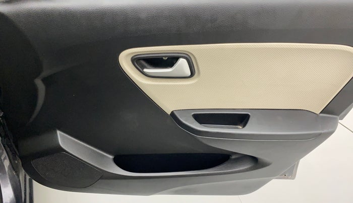 2022 Maruti Alto VXI PLUS, Petrol, Manual, 7,789 km, Driver Side Door Panels Control