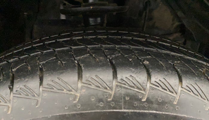 2024 Maruti Grand Vitara SIGMA SMART HYBRID, Petrol, Manual, 44,812 km, Right Front Tyre Tread