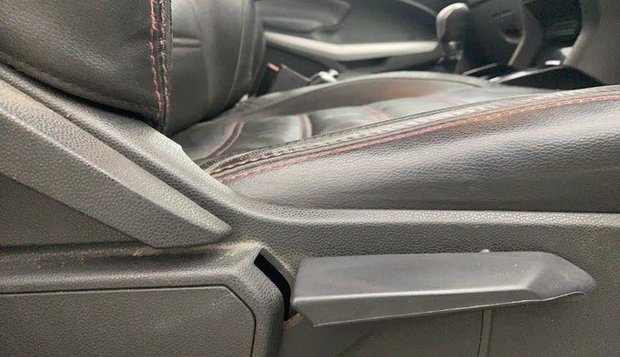 2016 Ford Ecosport TITANIUM 1.5L DIESEL, Diesel, Manual, 99,810 km, Driver Side Adjustment Panel