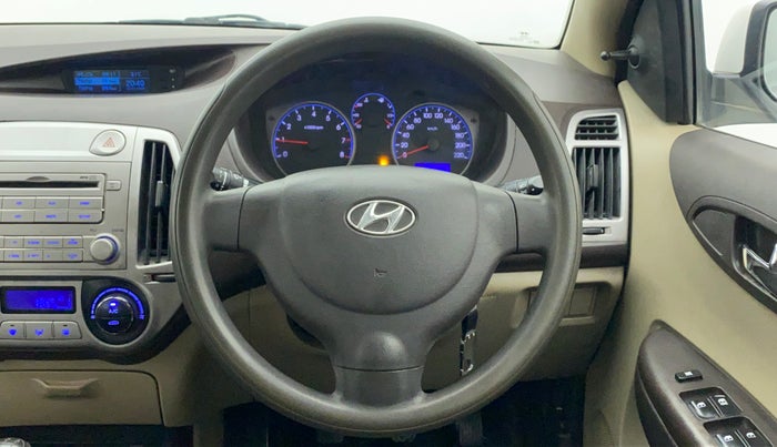 2011 Hyundai i20 MAGNA O 1.2, Petrol, Manual, 87,835 km, Steering Wheel Close Up