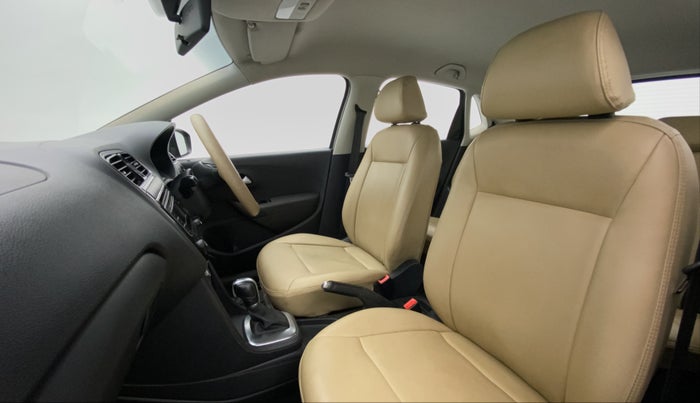 2014 Volkswagen Polo GT TSI AT, Petrol, Automatic, 41,979 km, Right Side Front Door Cabin