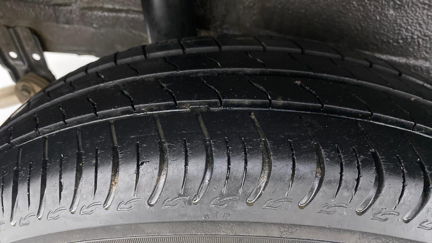 2020 Maruti S PRESSO VXI, Petrol, Manual, 22,207 km, Right Rear Tyre Tread