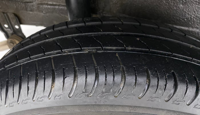 2020 Maruti S PRESSO VXI, Petrol, Manual, 22,207 km, Right Rear Tyre Tread