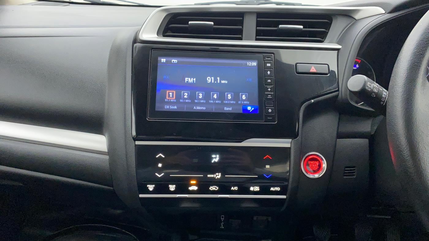 2021 Honda WR-V 1.5 i-DTEC VX MT, Diesel, Manual, 33,770 km, Air Conditioner