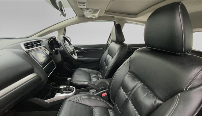 2021 Honda WR-V 1.5 i-DTEC VX MT, Diesel, Manual, 33,770 km, Right Side Front Door Cabin
