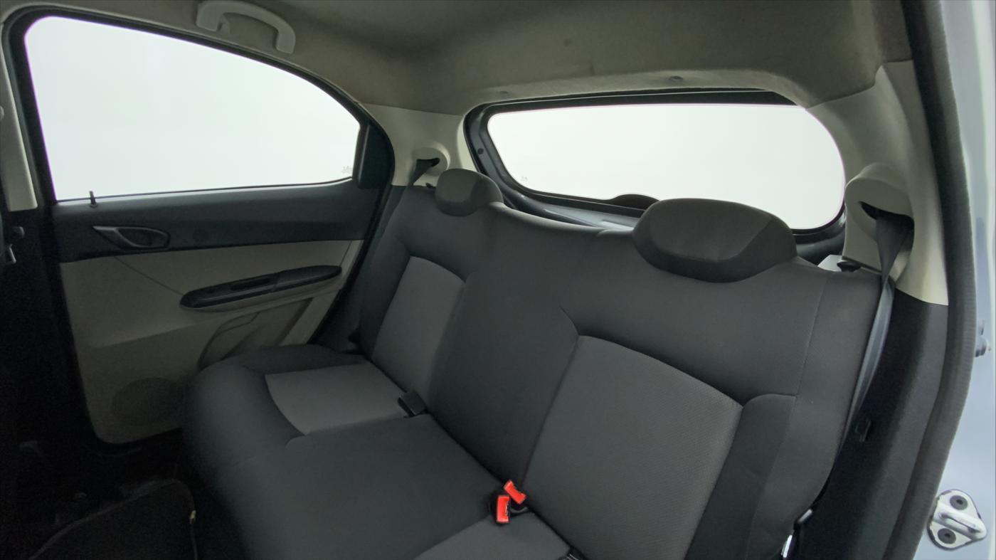 2019 Tata Tiago XT 1.2 REVOTRON, Petrol, Manual, 19,586 km, Right Side Rear Door Cabin