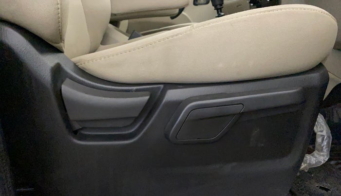 2023 Mahindra SCORPIO CLASSIC S11 7STR, Diesel, Manual, 38,227 km, Driver Side Adjustment Panel