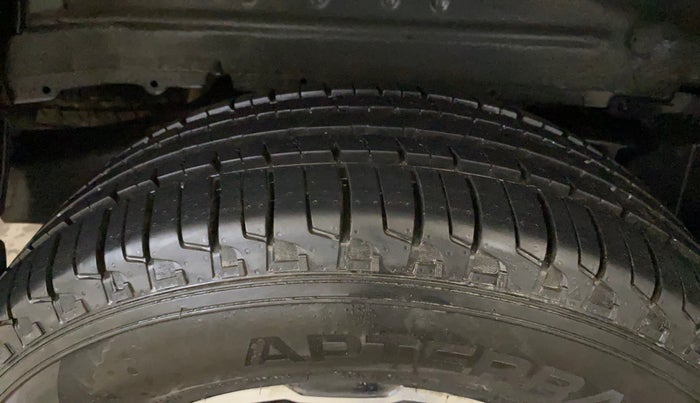 2023 Mahindra SCORPIO CLASSIC S11 7STR, Diesel, Manual, 38,227 km, Right Rear Tyre Tread