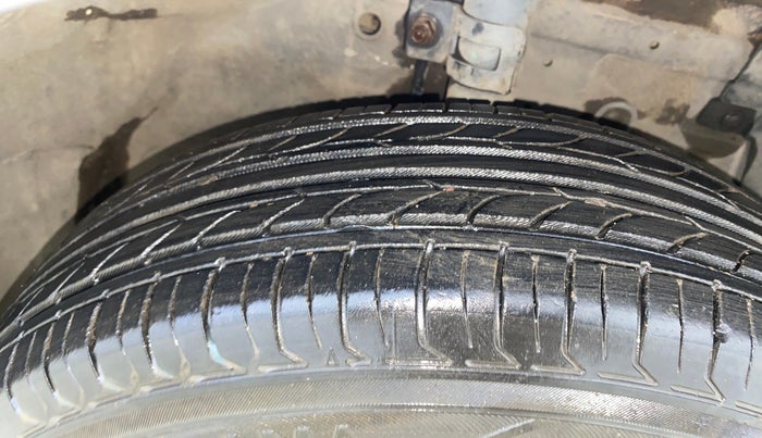 2012 Maruti Swift Dzire VXI, Petrol, Manual, 89,189 km, Right Front Tyre Tread