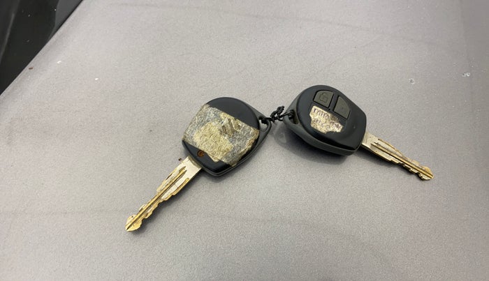 2012 Maruti Swift Dzire VXI, Petrol, Manual, 89,189 km, Key Close Up