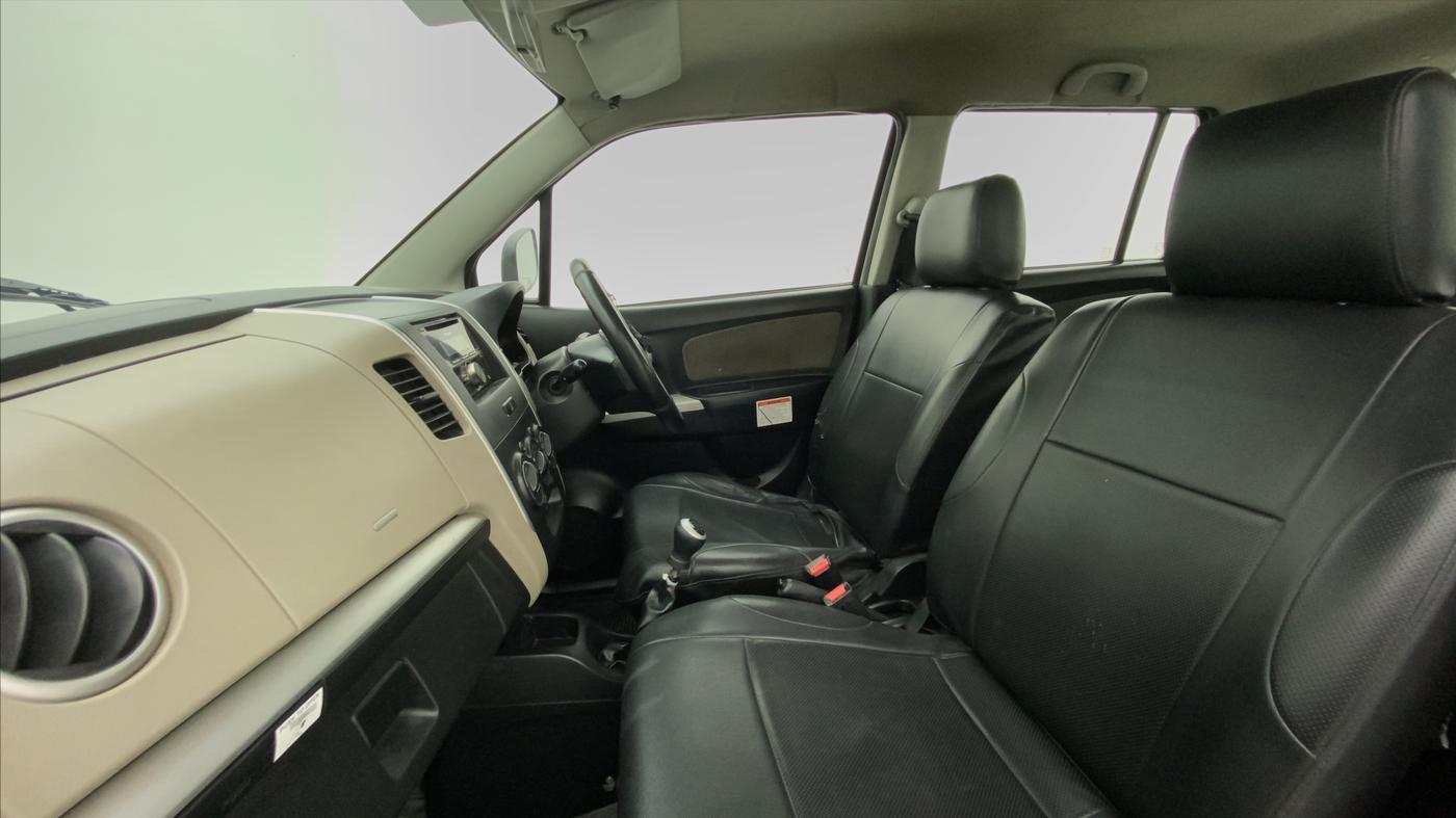 2016 Maruti Wagon R 1.0 LXI CNG, CNG, Manual, 87,498 km, Right Side Front Door Cabin