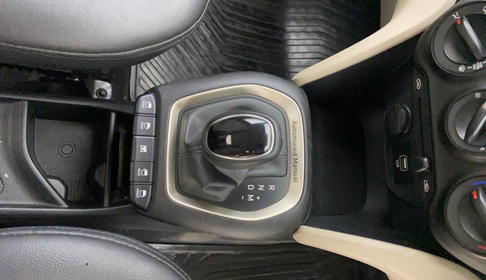 2018 Hyundai NEW SANTRO SPORTZ AMT, CNG, Automatic, 24,480 km, Gear Lever