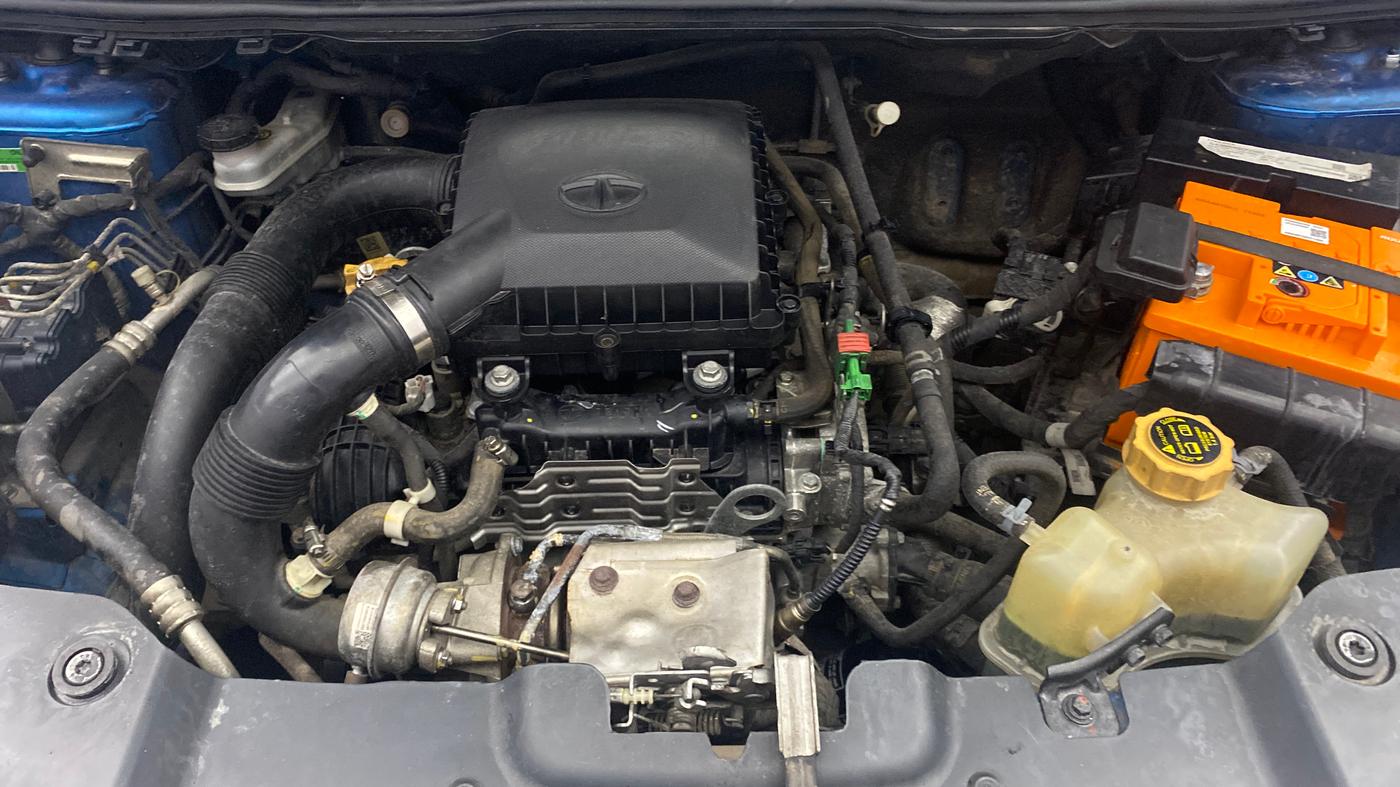 2018 Tata NEXON XZ PLUS PETROL, Petrol, Manual, 84,572 km, Engine View