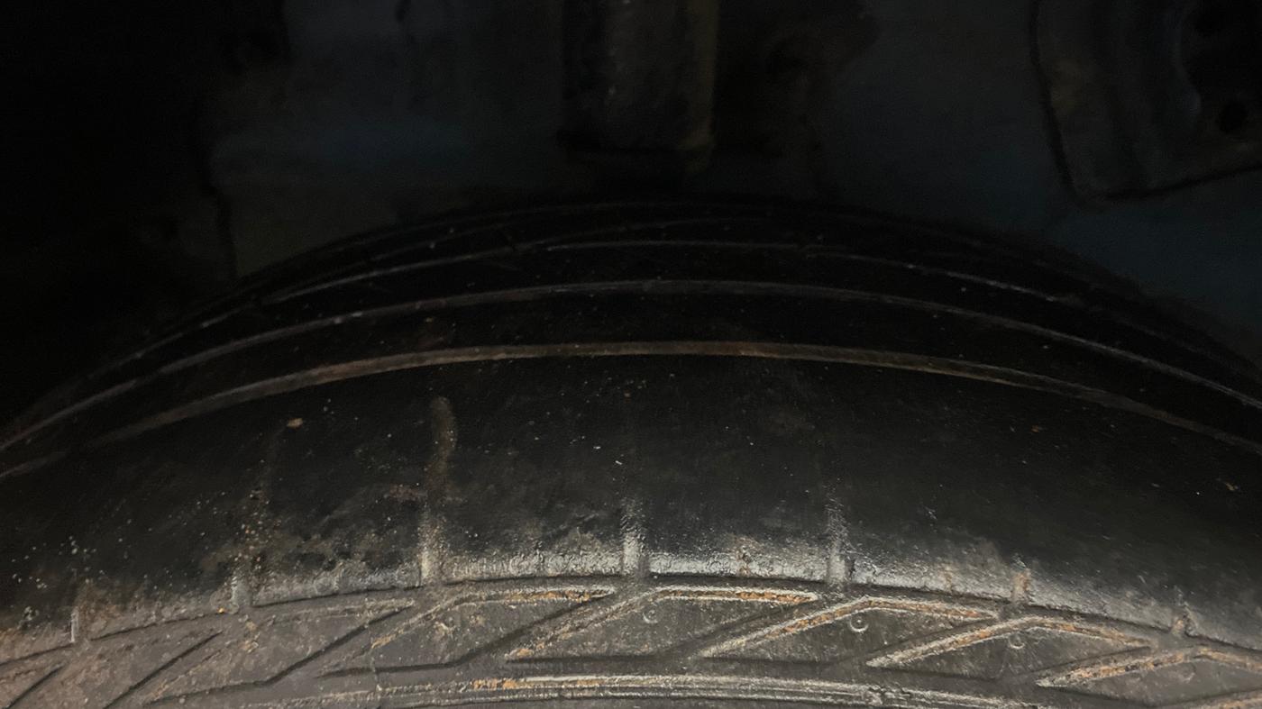 2018 Tata NEXON XZ PLUS PETROL, Petrol, Manual, 84,572 km, Right Rear Tyre Tread