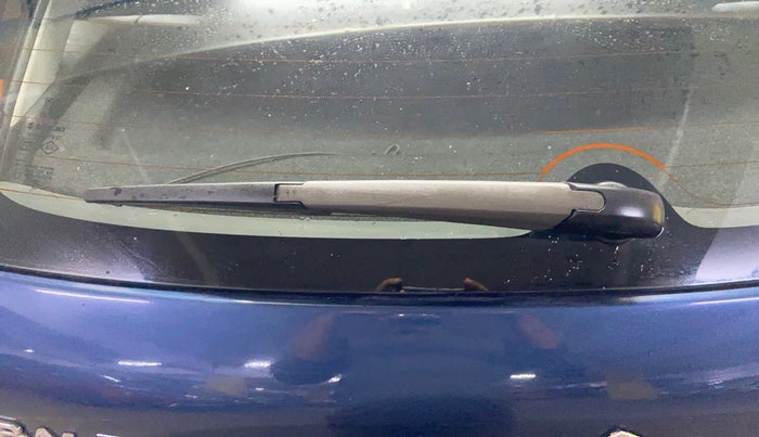 2017 Maruti Baleno DELTA PETROL 1.2, CNG, Manual, 1,24,815 km, Rear Wiper