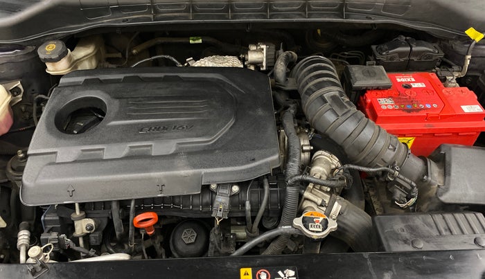 2022 KIA CARENS LUXURY PLUS 1.5 DIESEL AT 7 STR, Diesel, Automatic, 83,166 km, Engine View