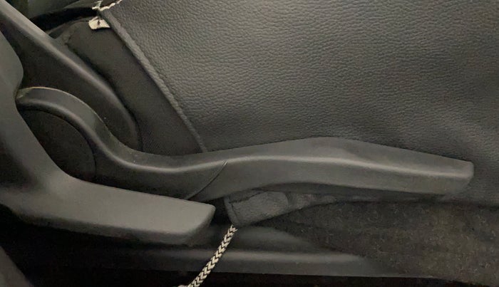 2019 Maruti Swift VXI AMT, Petrol, Automatic, 33,594 km, Driver Side Adjustment Panel