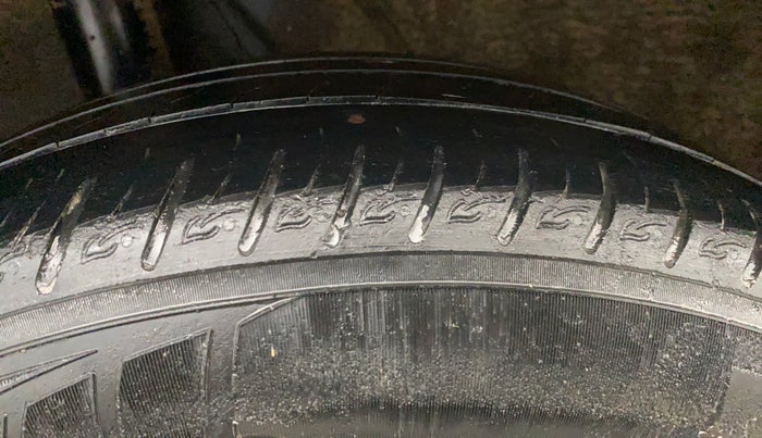 2019 Hyundai VENUE SX 1.0 TURBO, Petrol, Manual, 93,062 km, Right Rear Tyre Tread