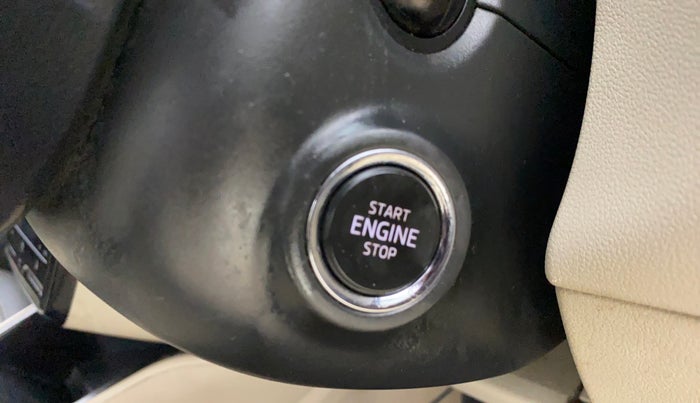 2023 Skoda SLAVIA AMBITION 1.0L TSI MT, Petrol, Manual, 40,443 km, Keyless Start/ Stop Button