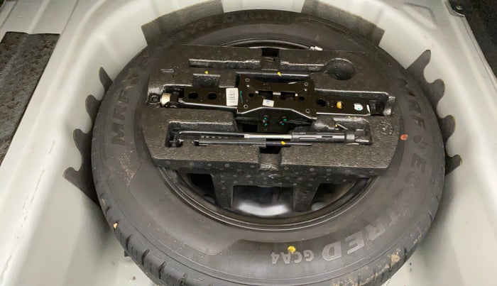 2023 Skoda SLAVIA AMBITION 1.0L TSI MT, Petrol, Manual, 40,443 km, Spare Tyre