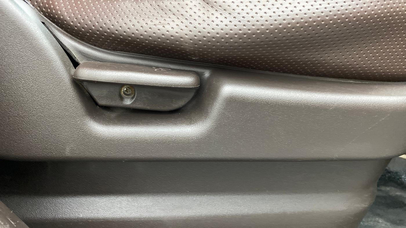 2013 Hyundai Santro Xing GL PLUS, Petrol, Manual, 72,677 km, Driver Side Adjustment Panel