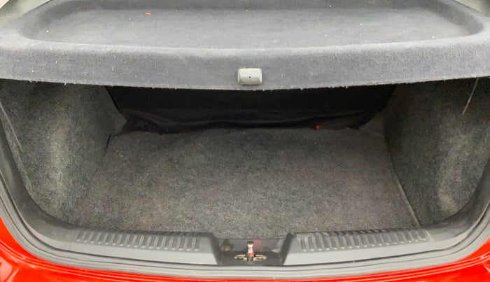 2015 Volkswagen Polo TRENDLINE 1.2L PETROL, Petrol, Manual, 96,931 km, Boot Inside