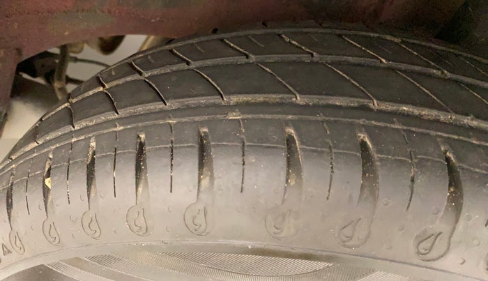 2021 Renault Kwid RXT 0.8, Petrol, Manual, 14,409 km, Left Rear Tyre Tread
