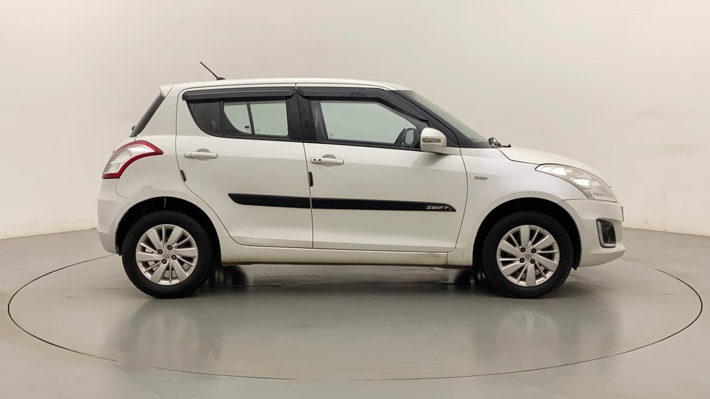 2015 Maruti Swift ZDI, Diesel, Manual, 1,34,650 km, Right Side View