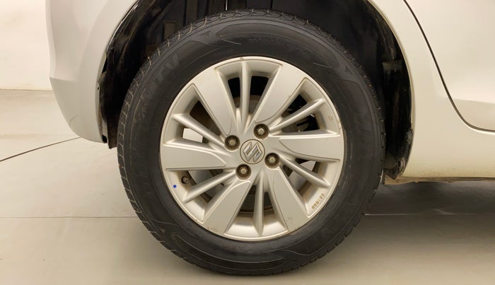 2015 Maruti Swift ZDI, Diesel, Manual, 1,34,650 km, Right Rear Wheel