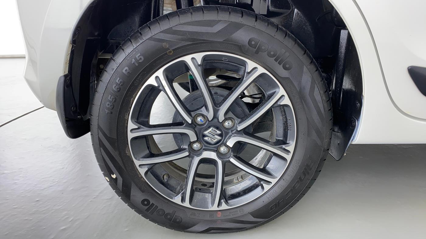 2020 Maruti Swift ZXI+, Petrol, Manual, 15,138 km, Right Rear Wheel