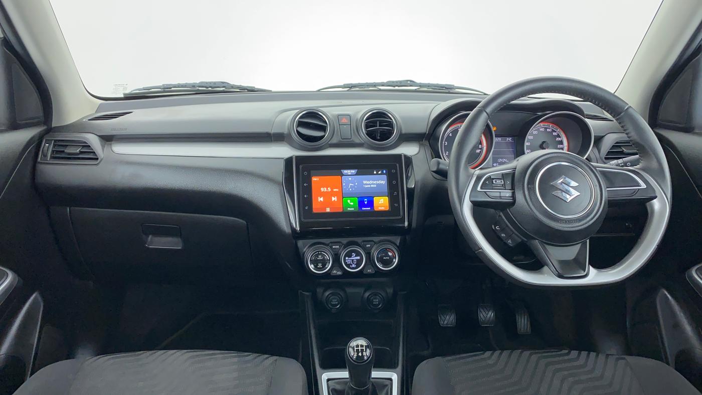 2020 Maruti Swift ZXI+, Petrol, Manual, 15,138 km, Dashboard