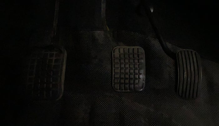 2018 Tata Tiago XM PETROL, Petrol, Manual, 43,885 km, Pedals