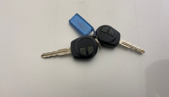 2017 Maruti Ertiga ZXI, Petrol, Manual, 59,866 km, Key Close Up