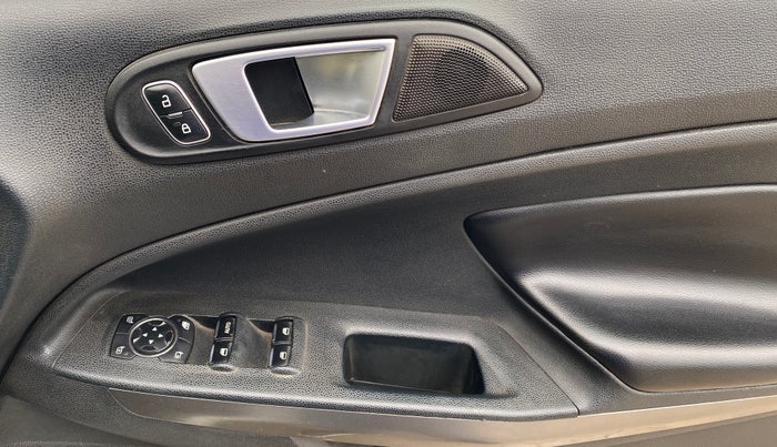 2019 Ford Ecosport TITANIUM + 1.5L DIESEL, Diesel, Manual, 1,05,820 km, Driver Side Door Panels Control