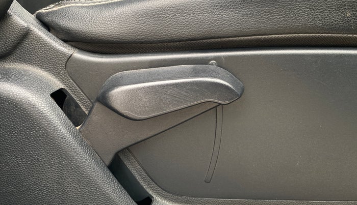 2019 Ford Ecosport TITANIUM + 1.5L DIESEL, Diesel, Manual, 1,05,820 km, Driver Side Adjustment Panel