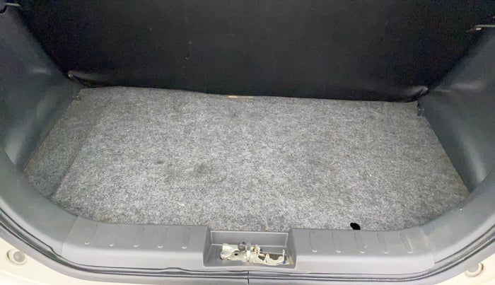 2019 Maruti Alto 800 LXI, Petrol, Manual, 30,812 km, Boot Inside