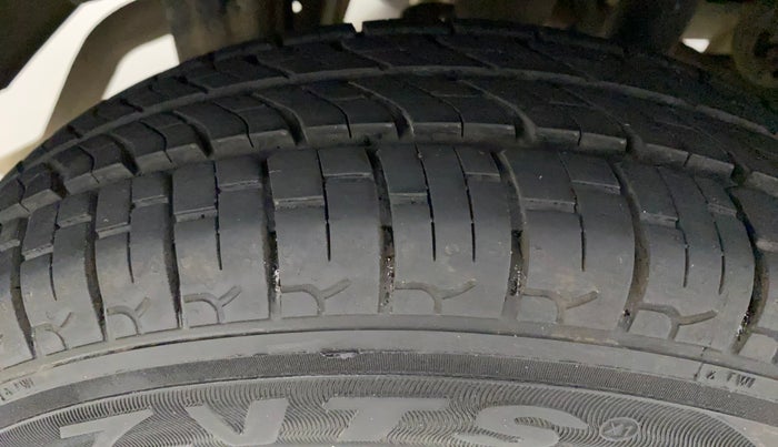 2019 Maruti Alto 800 LXI, Petrol, Manual, 30,812 km, Right Rear Tyre Tread