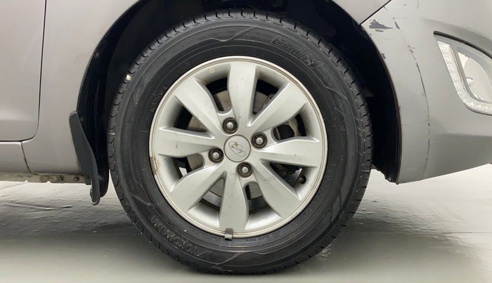 2013 Hyundai i20 SPORTZ 1.2, Petrol, Manual, 60,806 km, Right Front Wheel