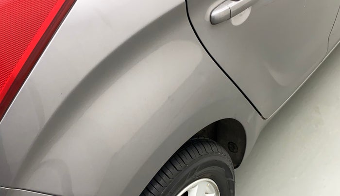 2013 Hyundai i20 SPORTZ 1.2, Petrol, Manual, 60,806 km, Right quarter panel - Slightly dented