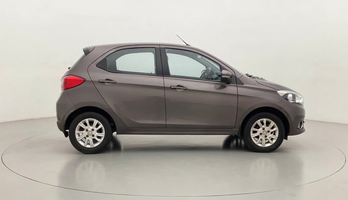 2017 Tata Tiago XZ 1.2 REVOTRON, Petrol, Manual, 51,876 km, Right Side View