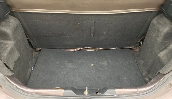 2017 Tata Tiago XZ 1.2 REVOTRON, Petrol, Manual, 51,876 km, Boot Inside
