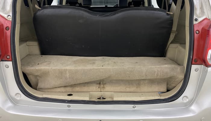 2017 Maruti Ertiga VXI CNG, CNG, Manual, 67,313 km, Boot Inside