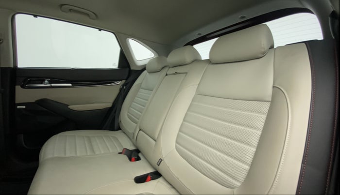 2020 KIA SELTOS 1.5 GTX+ AT, Diesel, Automatic, 73,138 km, Right Side Rear Door Cabin