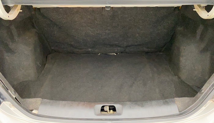 2012 Maruti Swift Dzire VDI BS IV, Diesel, Manual, 1,30,737 km, Boot Inside View